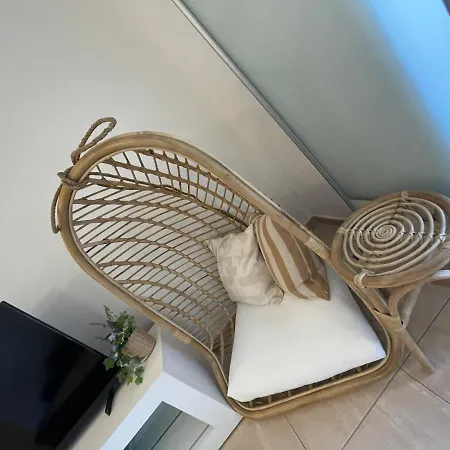 Вилла Maris- Beachfront With Exclusive Pool *