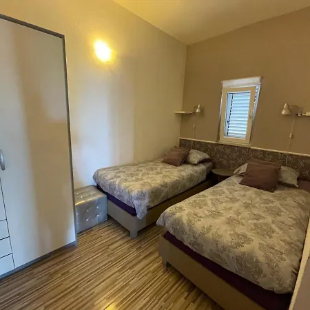 Maris- Beachfront With Exclusive Pool