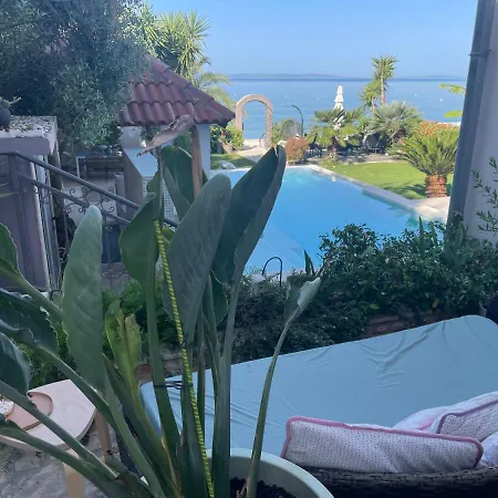 Villa Maris- Beachfront With Exclusive Pool *